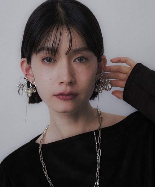 HARE(ハレ)の「パールピアスカフ(HARE)(ピアス(両耳用)・レディース・シルバー・FREE)」の2枚目の写真