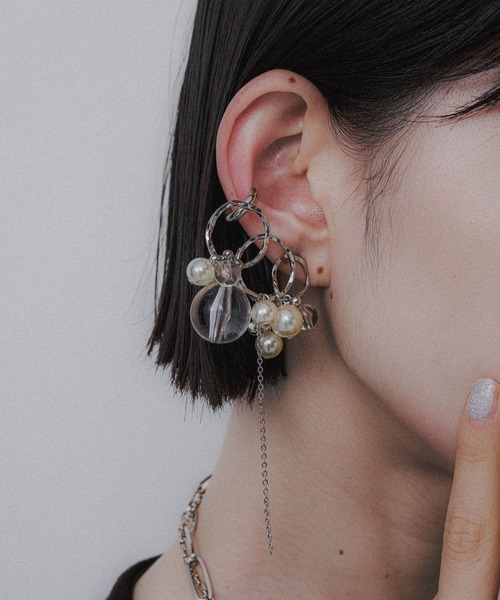 HARE(ハレ)の「パールピアスカフ(HARE)(ピアス(両耳用)・レディース・シルバー・FREE)」の5枚目の写真