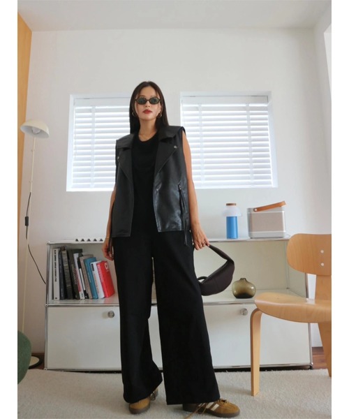 TRUNC（トランクエイティーエイト）の「Sailor Collar Eco Leather Gilet（ベスト・レディース・ブラック/ブラウン・FREE）」の14枚目の写真