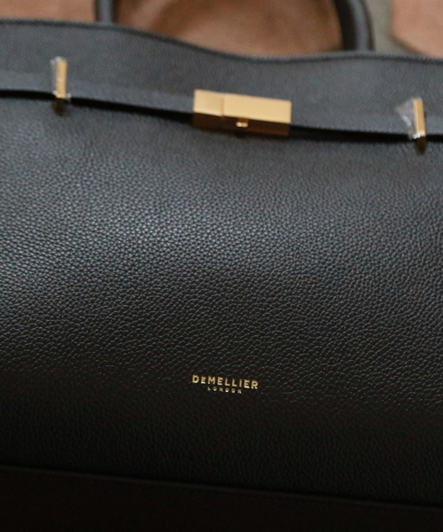 DEMELLIER LONDON（デメリエーロンドン）の「【DEMELLIER/デメリエー】MIDI NEW YORK TOP ミディサイズショルダーバッグ / ハンドルバッグ / ハンドバッグ（ショルダーバッグ・レディース・ブラック/モカ・フリー）」の15枚目の写真