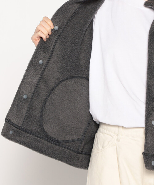 DANTON（ダントン）の「WOMEN'S DOUBLE FACE BOA STAND COLLAR CARDIGAN（カーディガン/ボレロ・レディース・ブラック/マスタード/ベージュ/チャコール/オフホワイト/ブルー・S/M）」の8枚目の写真