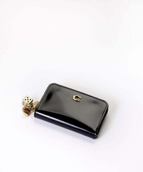 エッセンシャル スモール ジップ アラウンド ウォレット・チャーム