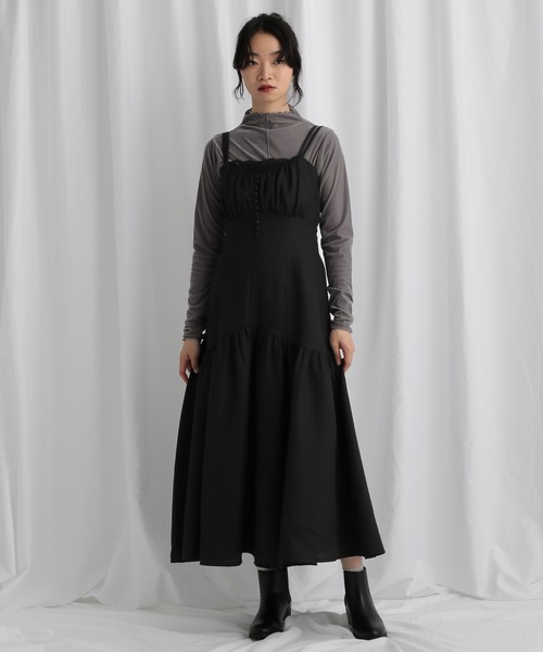 mysty woman(ミスティウーマン)の「レース付きギャザーキャミワンピース 605518(ワンピース・レディース・モカ/チャコールグレー/ブラック・FREE)」の8枚目の写真