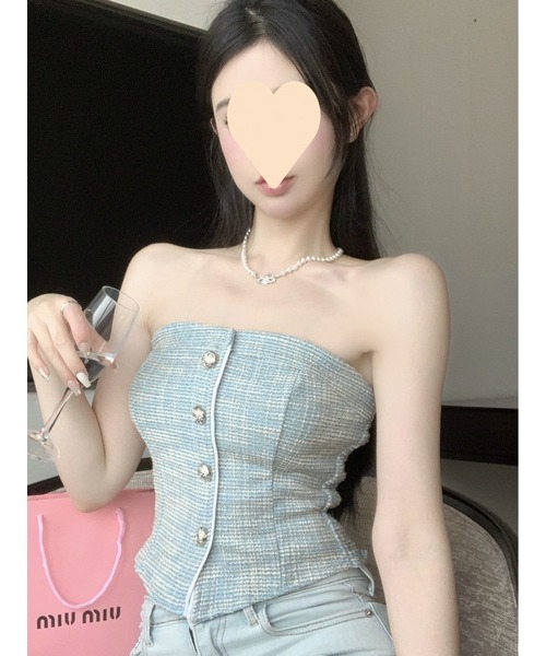 I.O.E(アイオイ)の「ツイード調 ストラップレス ボタン付きトップス(チューブトップ・レディース・ライトブルー/ブラック・M/S)」の6枚目の写真