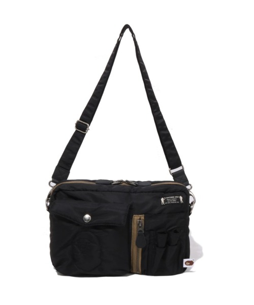 A BATHING APE(アベイシングエイプ)の「PADDED SHOULDER BAG(ショルダーバッグ・メンズ・ブラック/オリーブ・FREE)」の2枚目の写真