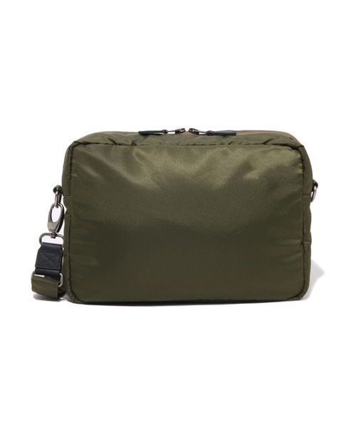A BATHING APE(アベイシングエイプ)の「PADDED SHOULDER BAG(ショルダーバッグ・メンズ・ブラック/オリーブ・FREE)」の8枚目の写真