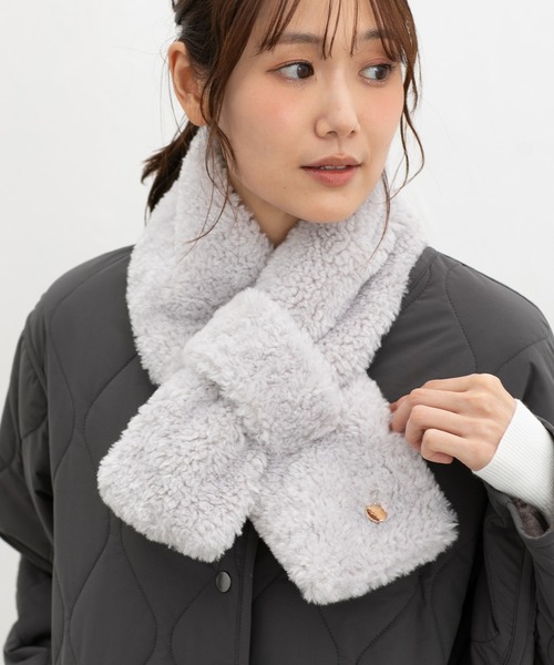Honeys(ハニーズ)の「プレート付ティペット(マフラー・レディース・アイボリー/ライトブラウン/チャコール/ライトグレー・FREE)」の2枚目の写真
