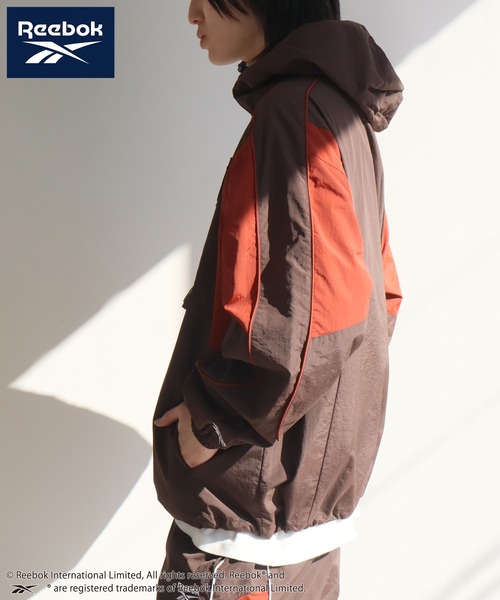 Reebok（リーボック）の「【Reebok/リーボック】バイカラー デザイン エンブレム ロゴ アノラック パーカー（パーカー・メンズ・アイボリー/ダークグレー/ネイビー/ダークブラウン・M/L/LL）」の9枚目の写真