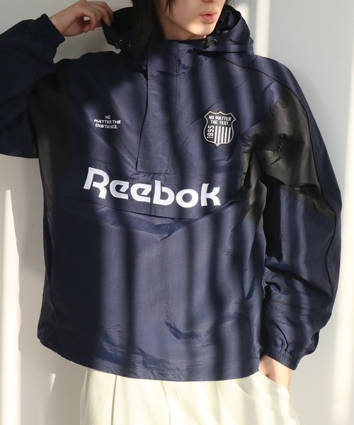 Reebok（リーボック）の「【Reebok/リーボック】バイカラー デザイン エンブレム ロゴ アノラック パーカー（パーカー・メンズ・アイボリー/ダークグレー/ネイビー/ダークブラウン・M/L/LL）」の14枚目の写真