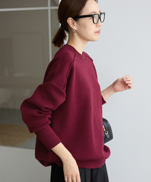 SLOBE IENA（スローブイエナ）の「《WEB限定/追加2》オーバーサイズ スウェットライクニット（ニット/セーター・レディース・ボルドー/チャコールグレー/ベージュ/ブルー/アイボリー・FREE）」の8枚目の写真