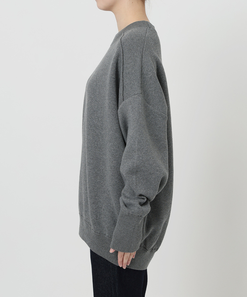 SLOBE IENA（スローブイエナ）の「《WEB限定/追加2》オーバーサイズ スウェットライクニット（ニット/セーター・レディース・ボルドー/チャコールグレー/ベージュ/ブルー/アイボリー・FREE）」の15枚目の写真