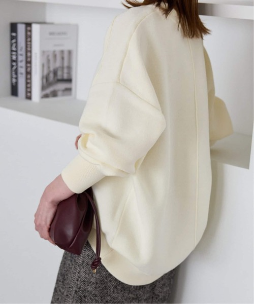 SLOBE IENA（スローブイエナ）の「《WEB限定/追加2》オーバーサイズ スウェットライクニット（ニット/セーター・レディース・ボルドー/チャコールグレー/ベージュ/ブルー/アイボリー・FREE）」の2枚目の写真