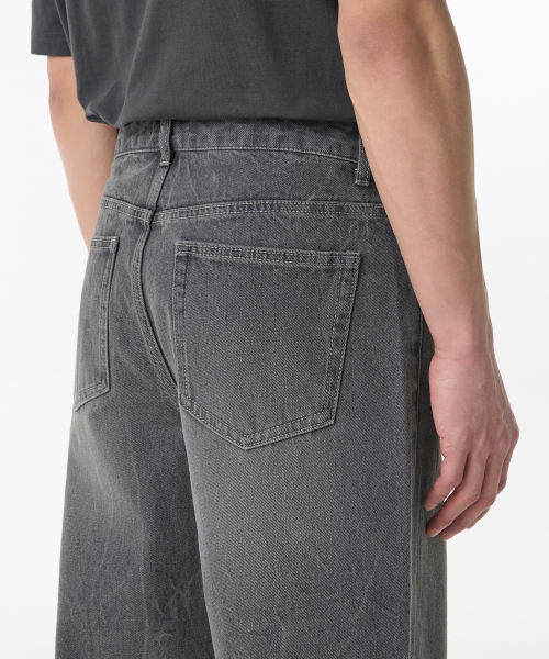 MUSINSA STANDARD（ムシンサスタンダード）の「クリーズウォッシュドルーズストレートデニムパンツ[グレー]（デニムパンツ・メンズ・その他・26/27/28/29/36/34/32/30/31/33/40/38/42）」の5枚目の写真