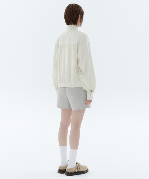 MUSINSA STANDARD WOMAN（ムシンサスタンダードウーマン）の「ウィメンズナイロンバンディングショーツ[アッシュグレー]（その他パンツ・レディース・その他・30/24/26/28）」の3枚目の写真