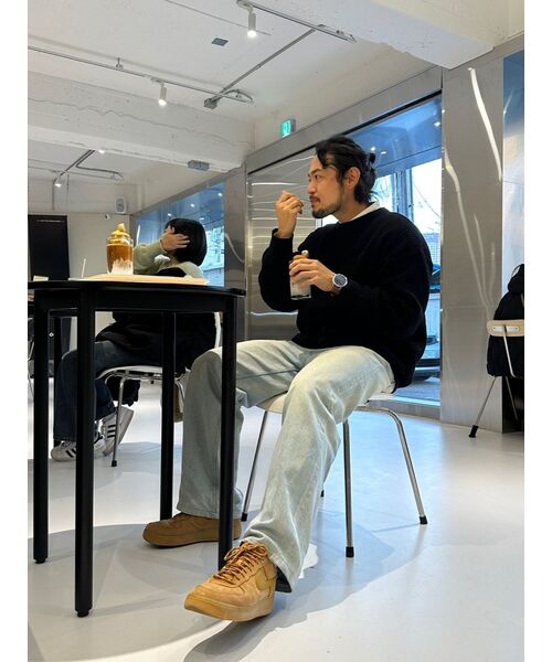 TAKEASY(テイクイージー)の「ラムスウールクルーネックオーバーニット(ブラック)(ニット/セーター・メンズ・その他・SMALL/MEDIUM/LARGE)」の11枚目の写真