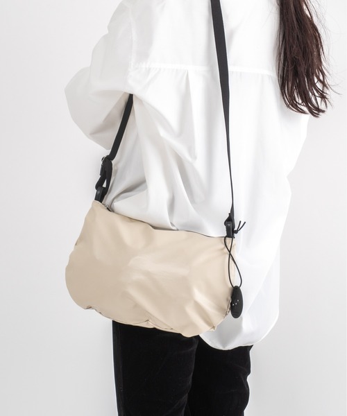 Jack Gomme（ジャックゴム）の「【JACK GOMME】ショルダーバッグ　メッセンジャー　FILO Sac besace（ショルダーバッグ・レディース・ブラック/シルバー/モカ/アイボリー/ライトブルー/オリーブ/インディゴブルー/ワインレッド/ゴールド・FREE）」の14枚目の写真