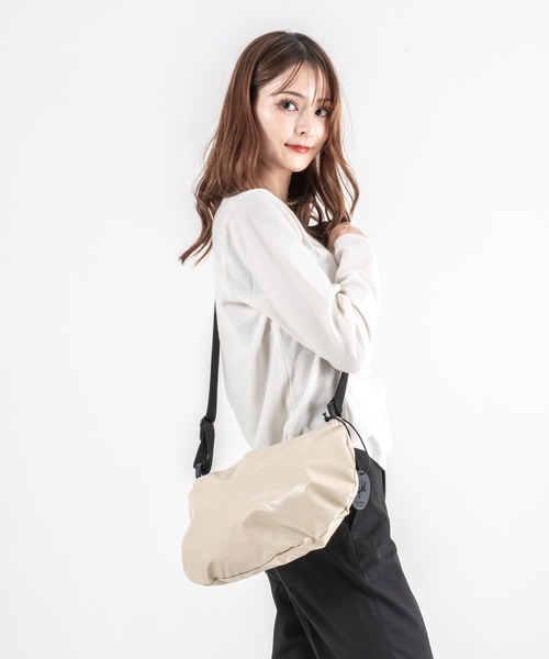 Jack Gomme（ジャックゴム）の「【JACK GOMME】ショルダーバッグ　メッセンジャー　FILO Sac besace（ショルダーバッグ・レディース・ブラック/シルバー/モカ/アイボリー/ライトブルー/オリーブ/インディゴブルー/ワインレッド/ゴールド・FREE）」の20枚目の写真