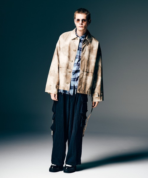 glamb（グラム）の「Oversize Synth Leather Blouson / オーバーサイズシンセレザーブルゾン（ブルゾン・メンズ・ベージュ/ブラック・S/M/L）」の14枚目の写真