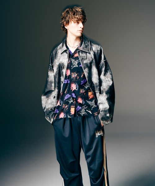 glamb（グラム）の「Oversize Synth Leather Blouson / オーバーサイズシンセレザーブルゾン（ブルゾン・メンズ・ベージュ/ブラック・S/M/L）」の10枚目の写真