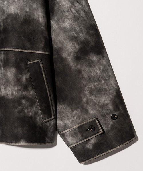 glamb（グラム）の「Oversize Synth Leather Blouson / オーバーサイズシンセレザーブルゾン（ブルゾン・メンズ・ベージュ/ブラック・S/M/L）」の19枚目の写真