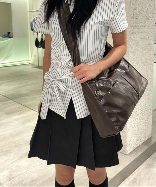 FENNEC（フェネック）の「BASH SLOUCHY BAG - METAL BLACK（ショルダーバッグ・レディース・その他・FREE）」の15枚目の写真