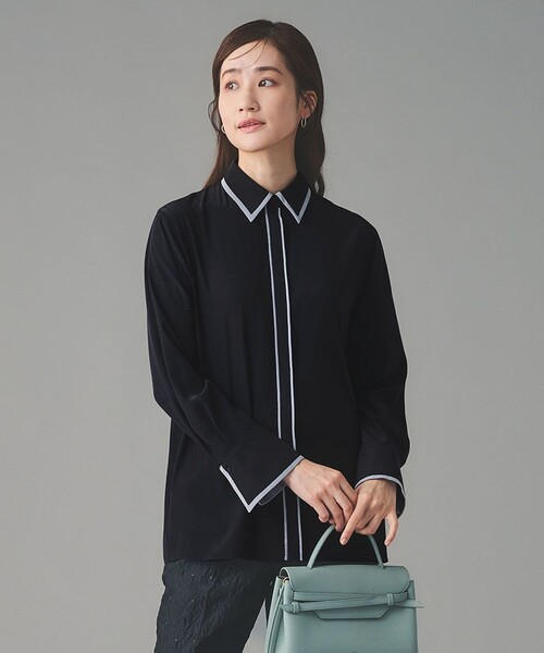 UNITED ARROWS（ユナイテッドアローズ）の「バイカラー レギュラーシャツブラウス（シャツ/ブラウス・レディース・オフホワイト/ネイビー/ベージュ・FREE）」の3枚目の写真