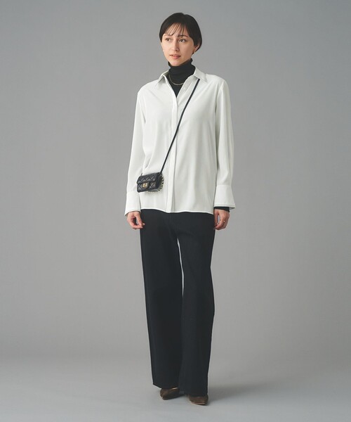 UNITED ARROWS（ユナイテッドアローズ）の「バイカラー レギュラーシャツブラウス（シャツ/ブラウス・レディース・オフホワイト/ネイビー/ベージュ・FREE）」の7枚目の写真