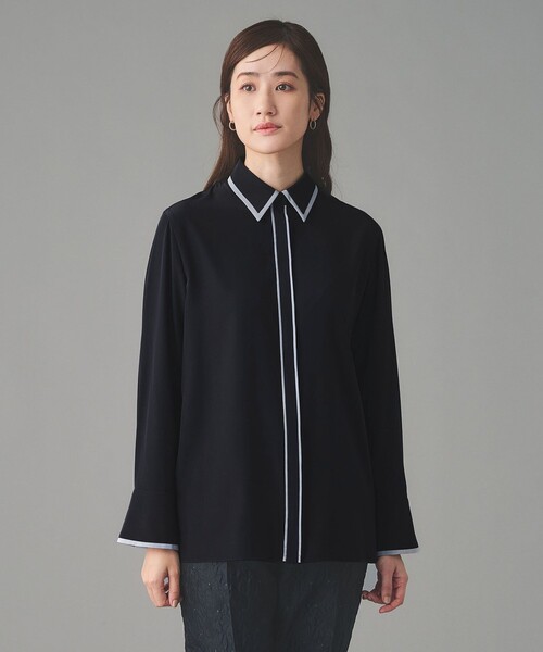 UNITED ARROWS（ユナイテッドアローズ）の「バイカラー レギュラーシャツブラウス（シャツ/ブラウス・レディース・オフホワイト/ネイビー/ベージュ・FREE）」の12枚目の写真