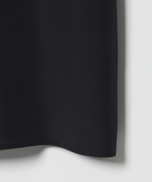 UNITED ARROWS（ユナイテッドアローズ）の「バイカラー レギュラーシャツブラウス（シャツ/ブラウス・レディース・オフホワイト/ネイビー/ベージュ・FREE）」の19枚目の写真