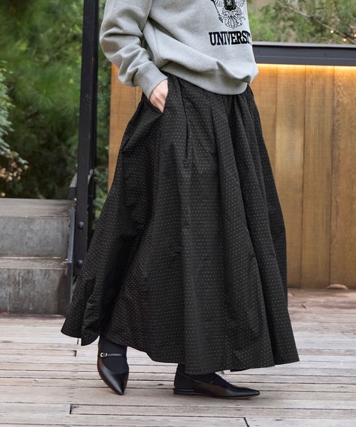 MICA&DEAL（マイカ＆ディール）の「ドット柄タックギャザースカート（スカート・レディース・ブラウン/ブラック・FREE）」の2枚目の写真