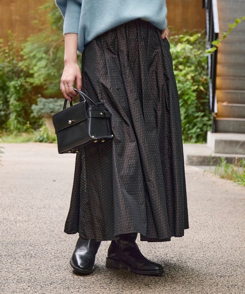 MICA&DEAL（マイカ＆ディール）の「ドット柄タックギャザースカート（スカート・レディース・ブラウン/ブラック・FREE）」の5枚目の写真