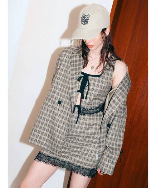 EVRIS（エヴリス）の「レースアップテーラードジャケット【セットアップ着用可能】（テーラードジャケット・レディース・ブラック/ブラウン/その他1・FREE）」の4枚目の写真