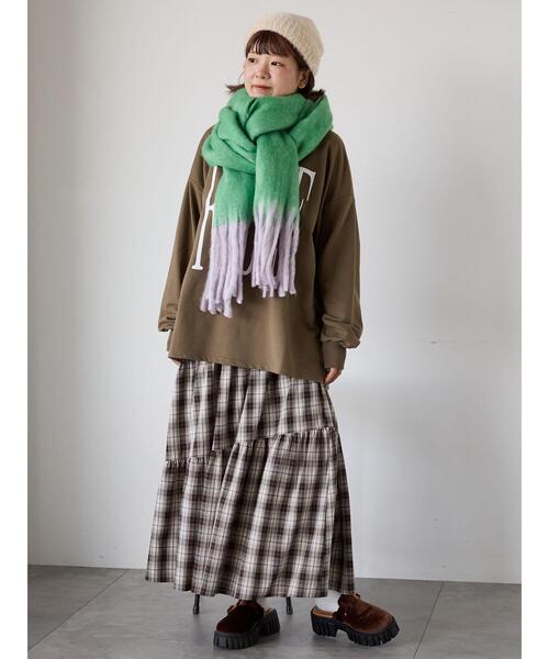 ehka sopo（エヘカソポ）の「ふわもこマフラー太フリンジシャンブレー無地（ストール/ショール・レディース・グリーン/ベージュ/ブルー・F）」の19枚目の写真