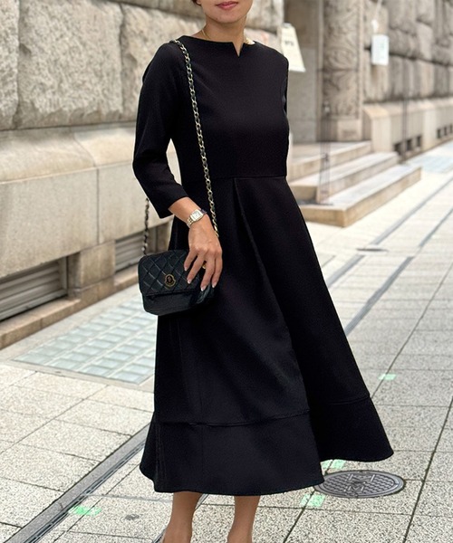 ST.ROONEY(セントルーニー)の「キーネックフレアワンピース【低身長・小柄女性向け】(ワンピース・レディース・ネイビー/ブラック・XS)」の12枚目の写真