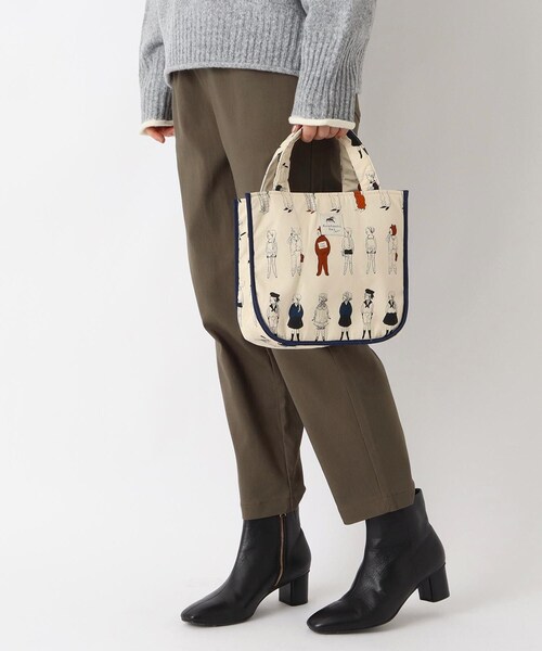 one'sterrace(ワンズテラス)の「【限定カラー】くらはしれい ラウンドトートバッグ(トートバッグ・レディース・サックスブルー系8/その他/アイボリー系8/ピンク系9・99)」の21枚目の写真