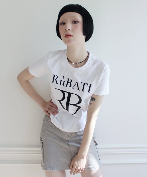 RUBATI（ルバティ）の「R.B Logo Tshirt (WHITE-BLACK)（Tシャツ/カットソー・レディース・その他・size2/size1）」の4枚目の写真