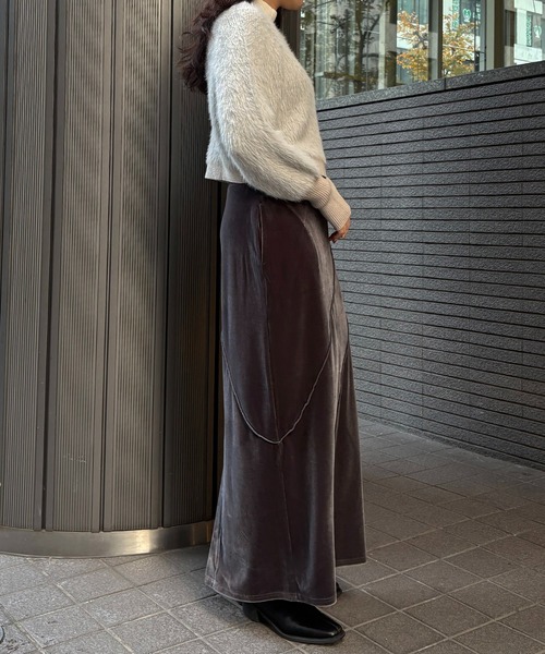 &g'aime(アンジェム)の「【&g'aime 】 シャギーボリュームニット Shaggy Volume Knit(ニット/セーター・レディース・アイボリー/ベージュ/チャコールグレー・FREE)」の13枚目の写真