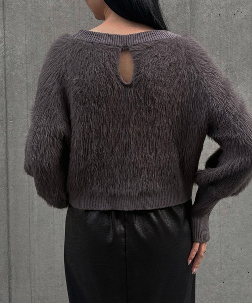 &g'aime(アンジェム)の「【&g'aime 】 シャギーボリュームニット Shaggy Volume Knit(ニット/セーター・レディース・アイボリー/ベージュ/チャコールグレー・FREE)」の21枚目の写真