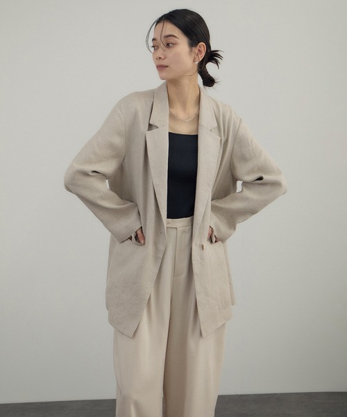 SALON adam et rope'(サロン アダム エ ロペ)の「リネンドンゴロスジャケット/セットアップ対応(テーラードジャケット・レディース・ブラック/ベージュ・M/S)」の13枚目の写真