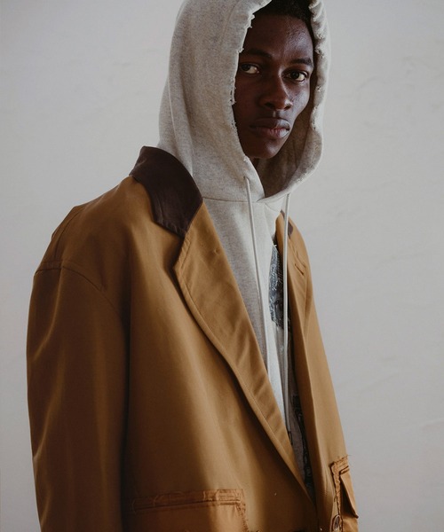 roarguns(ロアーガンズ)の「N/C CLOTH PEACH SKIN COAT(チェスターコート・メンズ・ブラック/ベージュ・2/3)」の9枚目の写真
