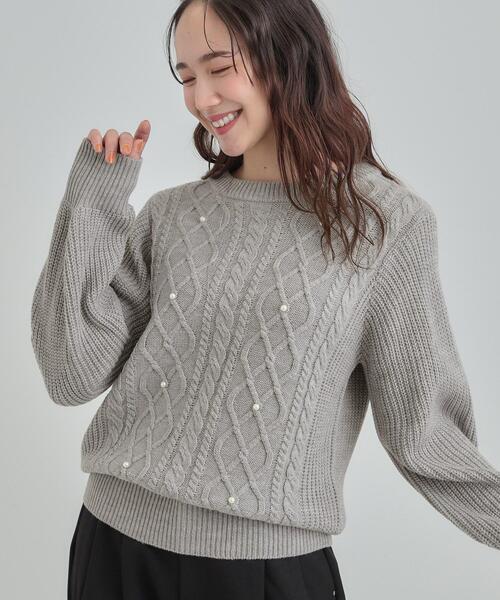 セール】【洗濯機可/S-LL】フェイクパールで上品見え ケーブルニット