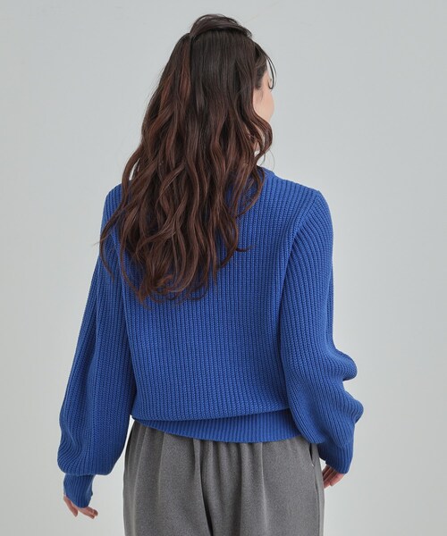 DRESKIP（ドレスキップ）の「【洗濯機可/S-LL】フェイクパールで上品見え ケーブルニット（ニット/セーター・レディース・ブラウン系/ブルー系その他/グレー・04/03/02/01）」の11枚目の写真