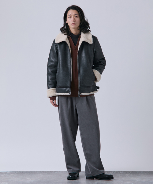 B.C STOCK（ベーセーストック）の「スムースフェイクムートン B-3 フライトジャケット（ブルゾン・メンズ・ブラウン/ブラック・MEDIUM/LARGE）」の3枚目の写真