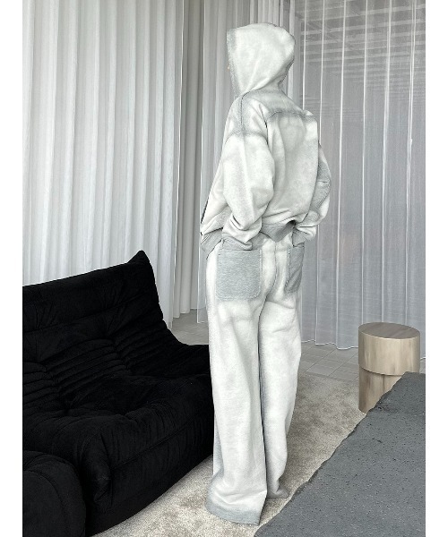 ELCHELE（エルチェレ）の「BLEACH DYE HALF ZIP HOODIE（スウェット・レディース・グレー/ブラック/ベージュ・36/38）」の22枚目の写真