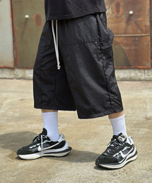 CLACO（クラコ）の「ナイロンカーペンターバミューダパンツ（ブラック）（その他パンツ）」