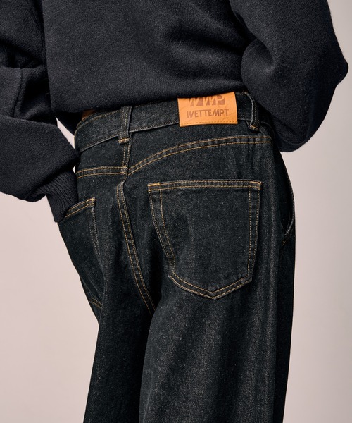 WETTEMPT（ウィテンプト）の「BELTED WIDE DENIM PANTS / ベルテッドワイドデニムパンツ（デニムパンツ・メンズ・ブルー/ダークインディゴブルー/ブラック・MEDIUM/SMALL/LARGE）」の4枚目の写真