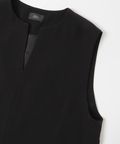 URBAN RESEARCH DOORS(アーバンリサーチドアーズ)の「スリットネックベスト(ベスト・レディース・ブラック・FREE)」の10枚目の写真
