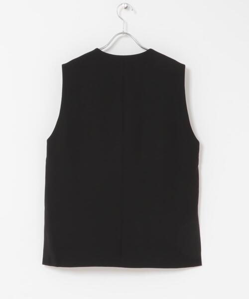 URBAN RESEARCH DOORS(アーバンリサーチドアーズ)の「スリットネックベスト(ベスト・レディース・ブラック・FREE)」の12枚目の写真