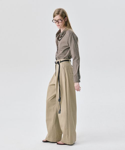 WNDERKAMMER(ブンダーカンマー)の「チノパンツ_ベージュ(その他パンツ・レディース・その他・S/M/XS)」の2枚目の写真