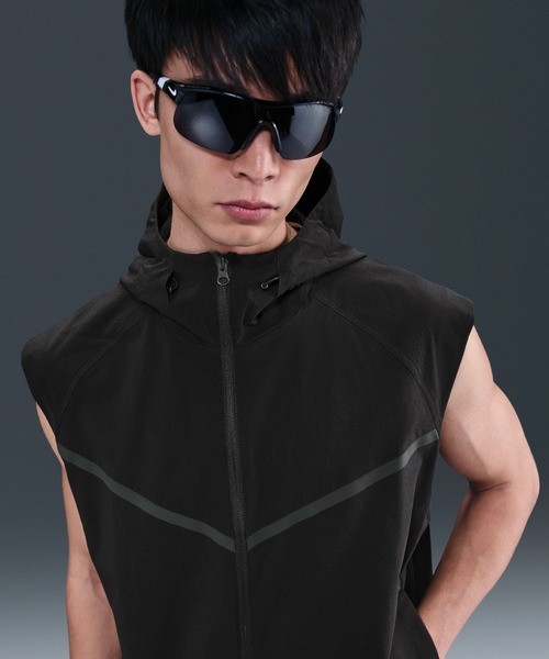 NIKE（ナイキ）の「NIKE AS M NK TCH ERGO VEST HV0983-010（ブルゾン・メンズ・カーキ/ブラック・M/L）」の14枚目の写真